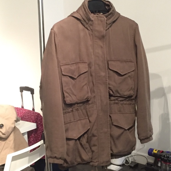 Aritzia TNA Khaki Warm jacket - Picture 3 of 3